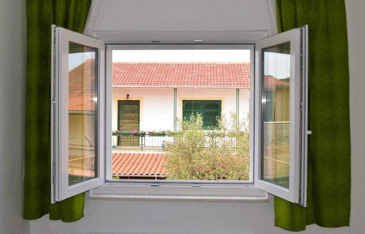 Apartman Rosa ピロヴァッツ エクステリア 写真